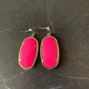 RARE Kendra Scott Danielle Earrings in Neon Pink